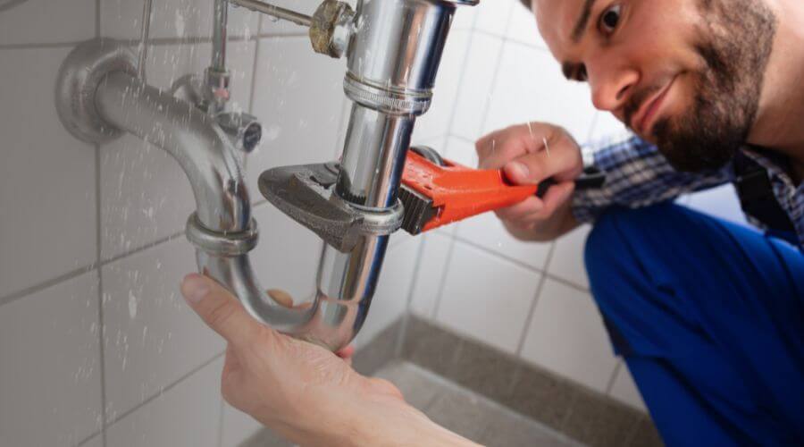 Expert burst pipe repair services in Bogard, MO